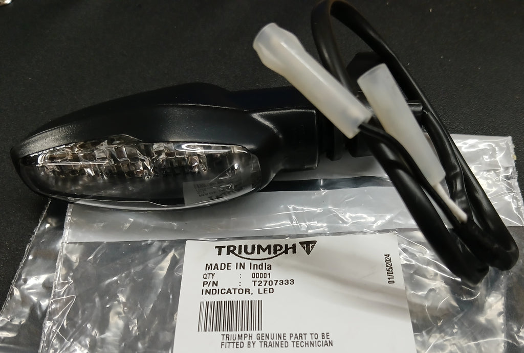 Rear LED indicators pack for Triumph Rocket III 2300 Touring Rear LED indicators pack for Triumph Rocket III 2300 Touring