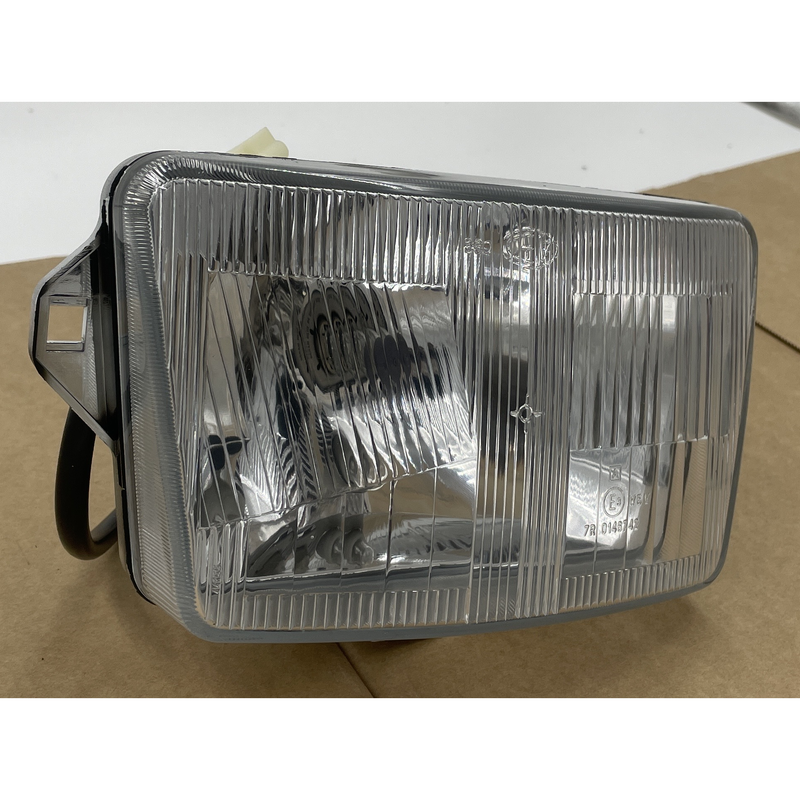 Triumph Trophy UK Specification Headlight Assembly 2700140-T0301
