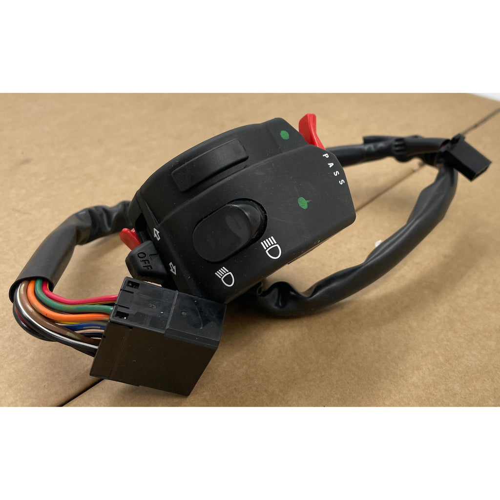 Triumph Switch Triumph Switch Assembly T2040131 – World Of Triumph